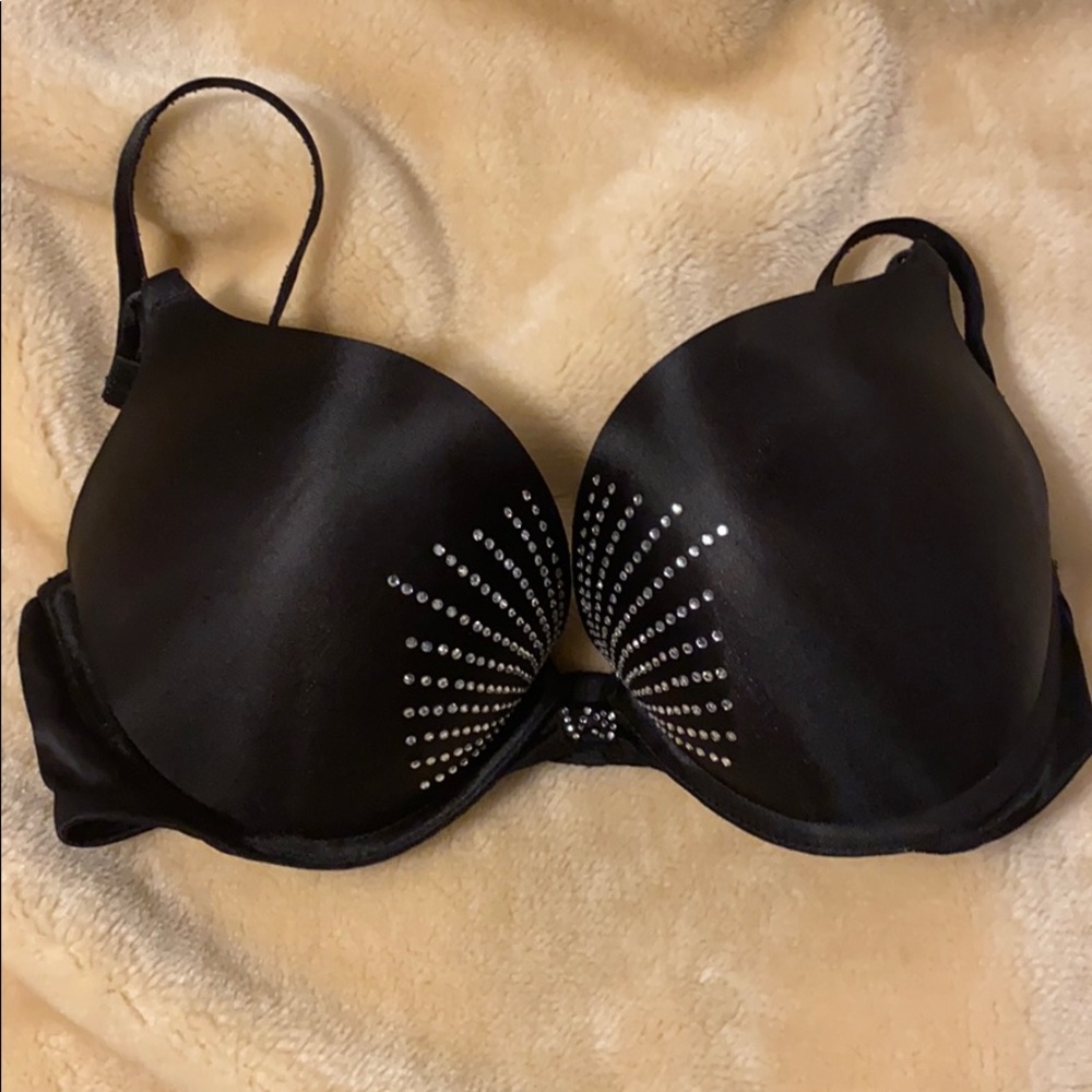 VS Miraculous Plunge bra